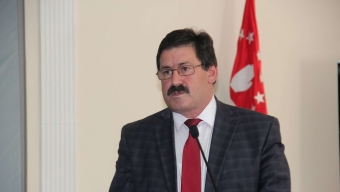 В.А.ЧИРИКБА ПОЗДРАВИЛ ПРЕЗИДЕНТА АКАДЕМИИ НАУК АБХАЗИИ З.Д.ДЖОПУА С ДНЕМ РОЖДЕНИЯ